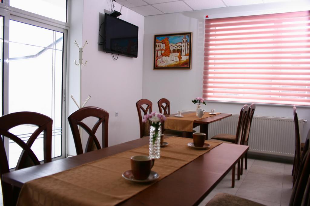 Motel Monza ブラゴエヴグラト エクステリア 写真
